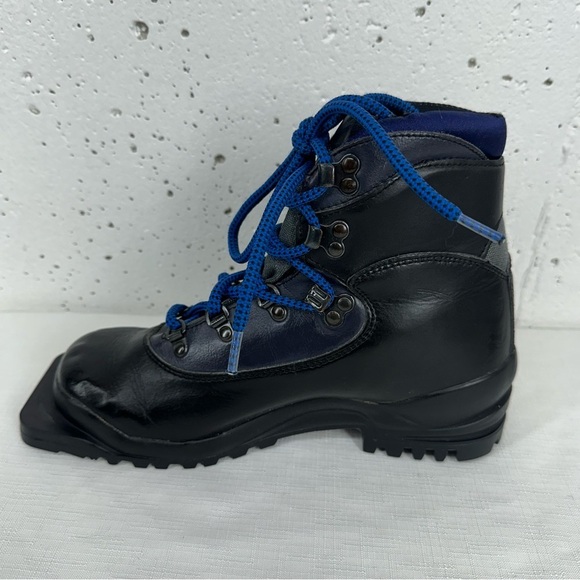 Merrell Women’s size 6.5 Nordic Black Blue Leather Back Cross Country Ski Boots - Picture 9 of 16